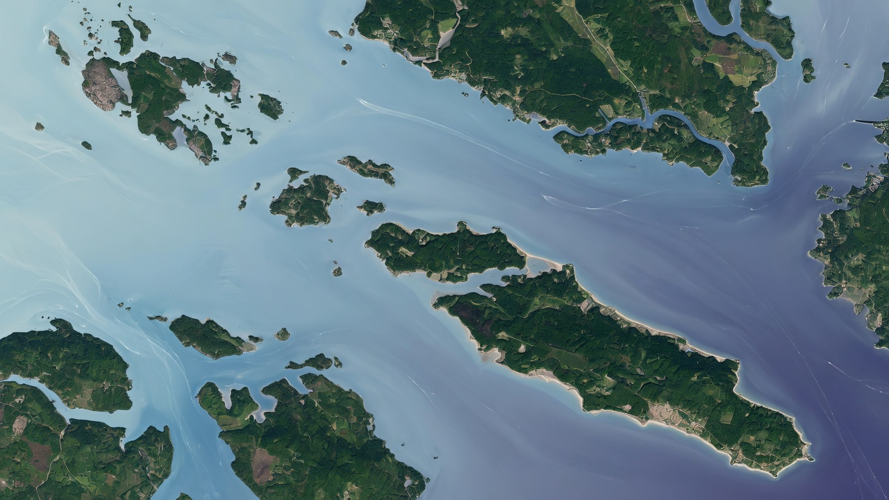 Aerial view of Pacific Northwest waterways